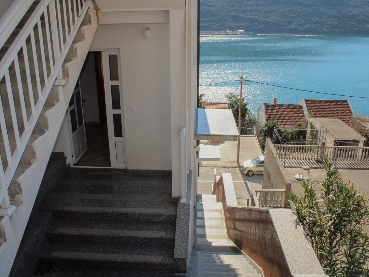 Apartments And Rooms Mato Neum Exterior photo